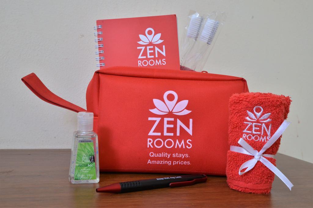 Zen Rooms Saridewi Σεμινιάκ Εξωτερικό φωτογραφία