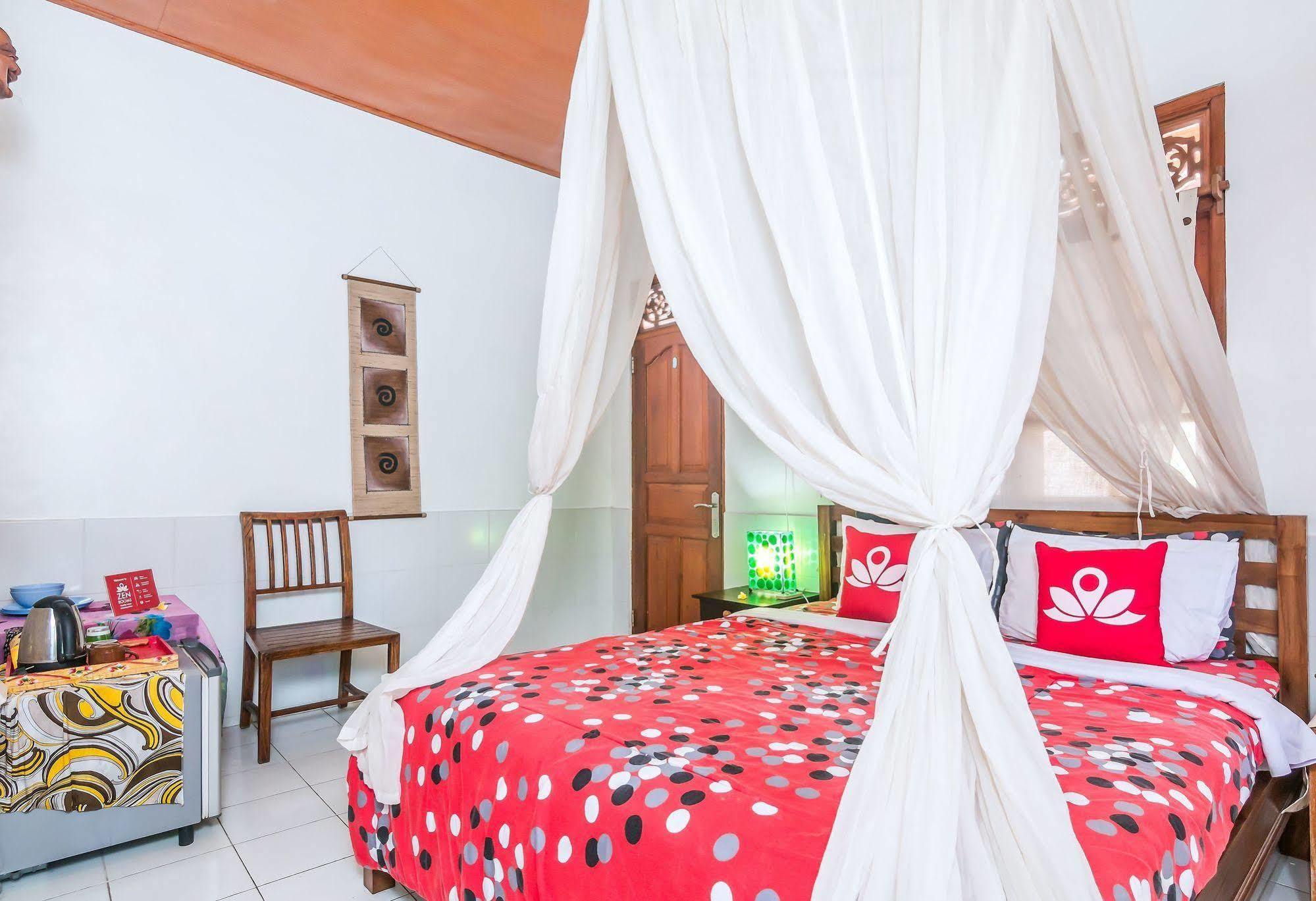 Zen Rooms Saridewi Σεμινιάκ Εξωτερικό φωτογραφία